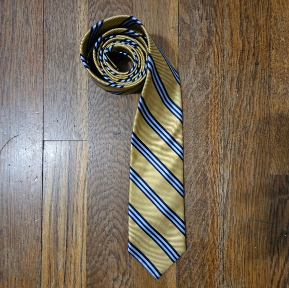 Brooks Brothers Other - Brooks Brothers Men's Blue and Gold Neck Tie